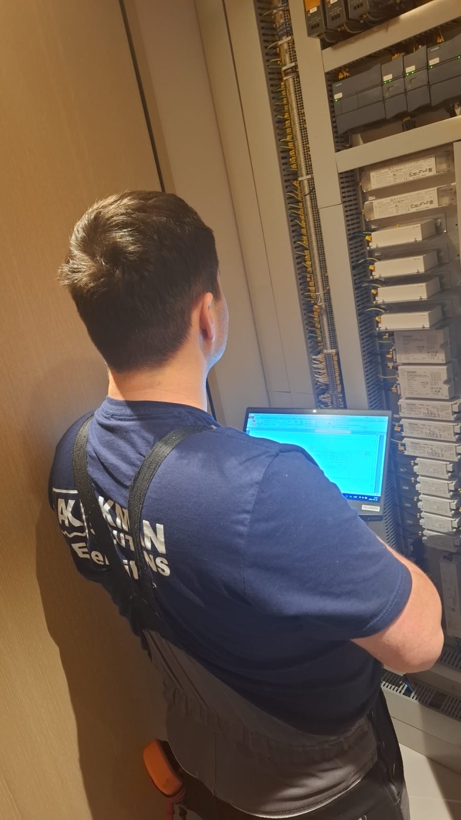 Expert site management & coordination